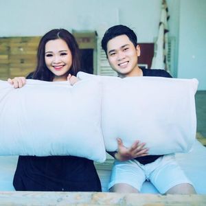 Meet your Posher, Phạm